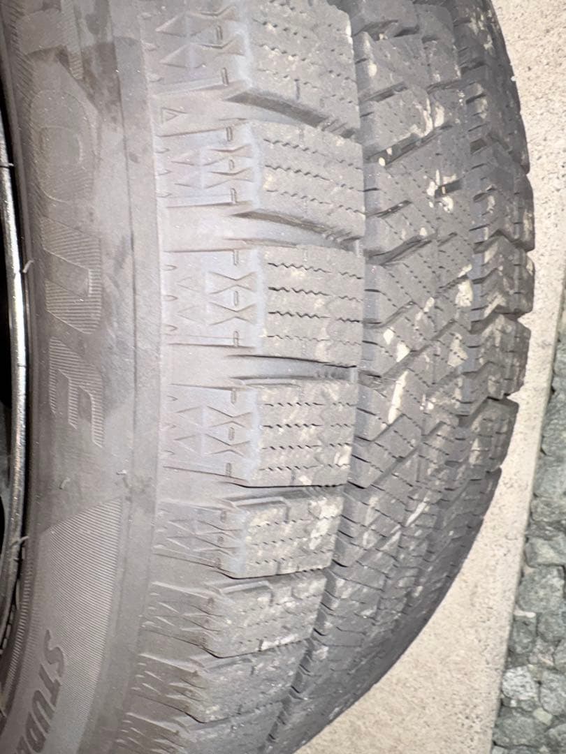 VRX2 スタッドレスタイヤ 4本セット
