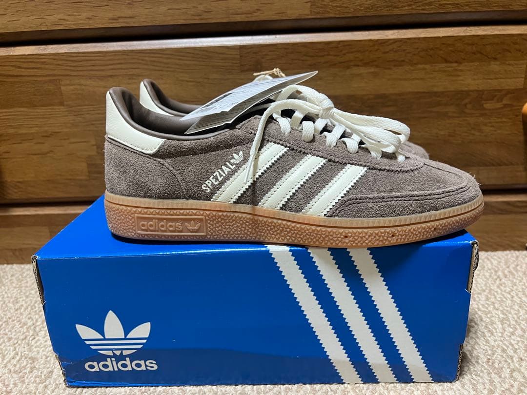 adidas ハンドボール スペツィアル IF6490