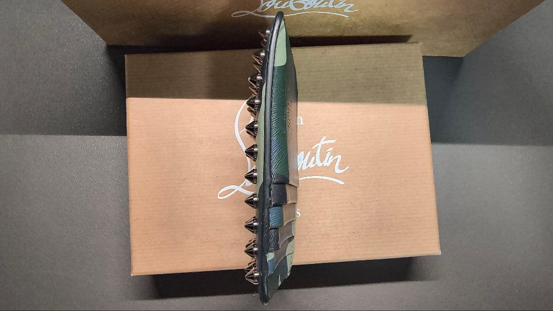 Christian Louboutin カモフラージュ フラグメントケース