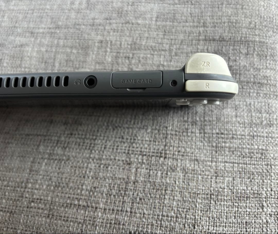 Nintendo Switch Lite 本体　グレー　スティック破損　ケース付