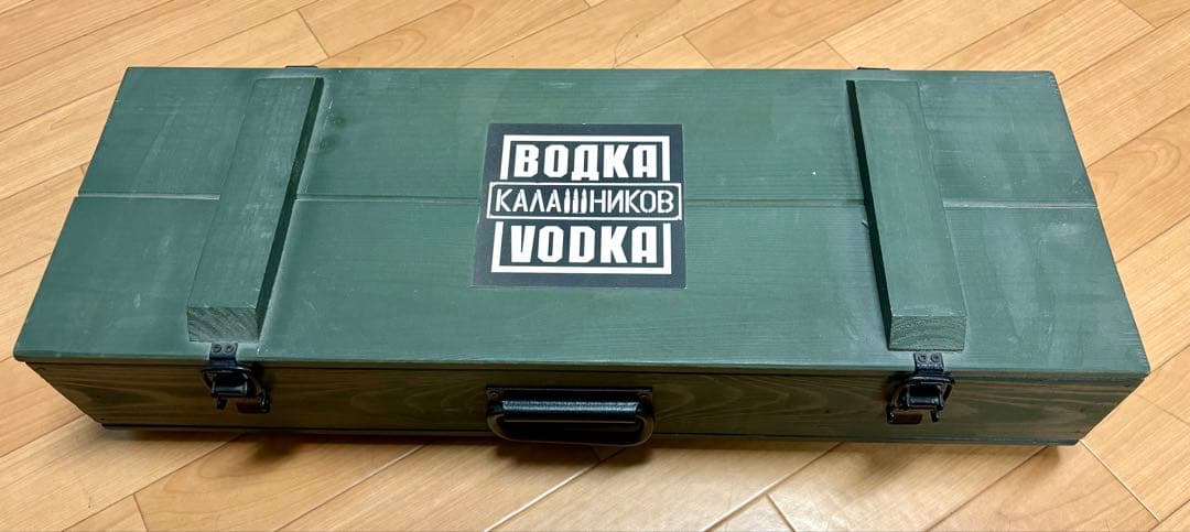 KALASHNIKOV カラシニコフ ウォッカ 1000ml