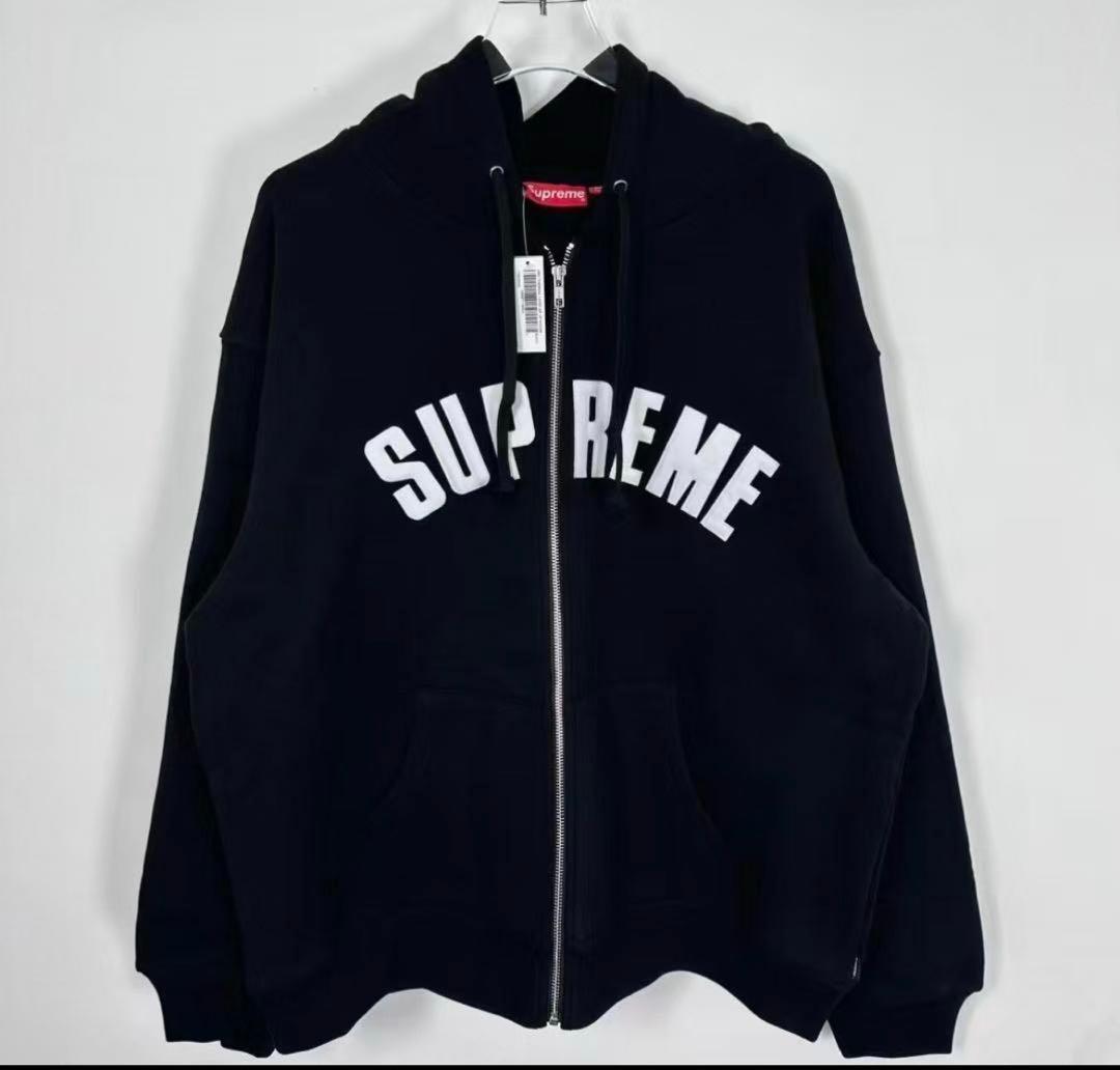 シュプリームパーカー　大幅値下げしました！早い者勝ち！！