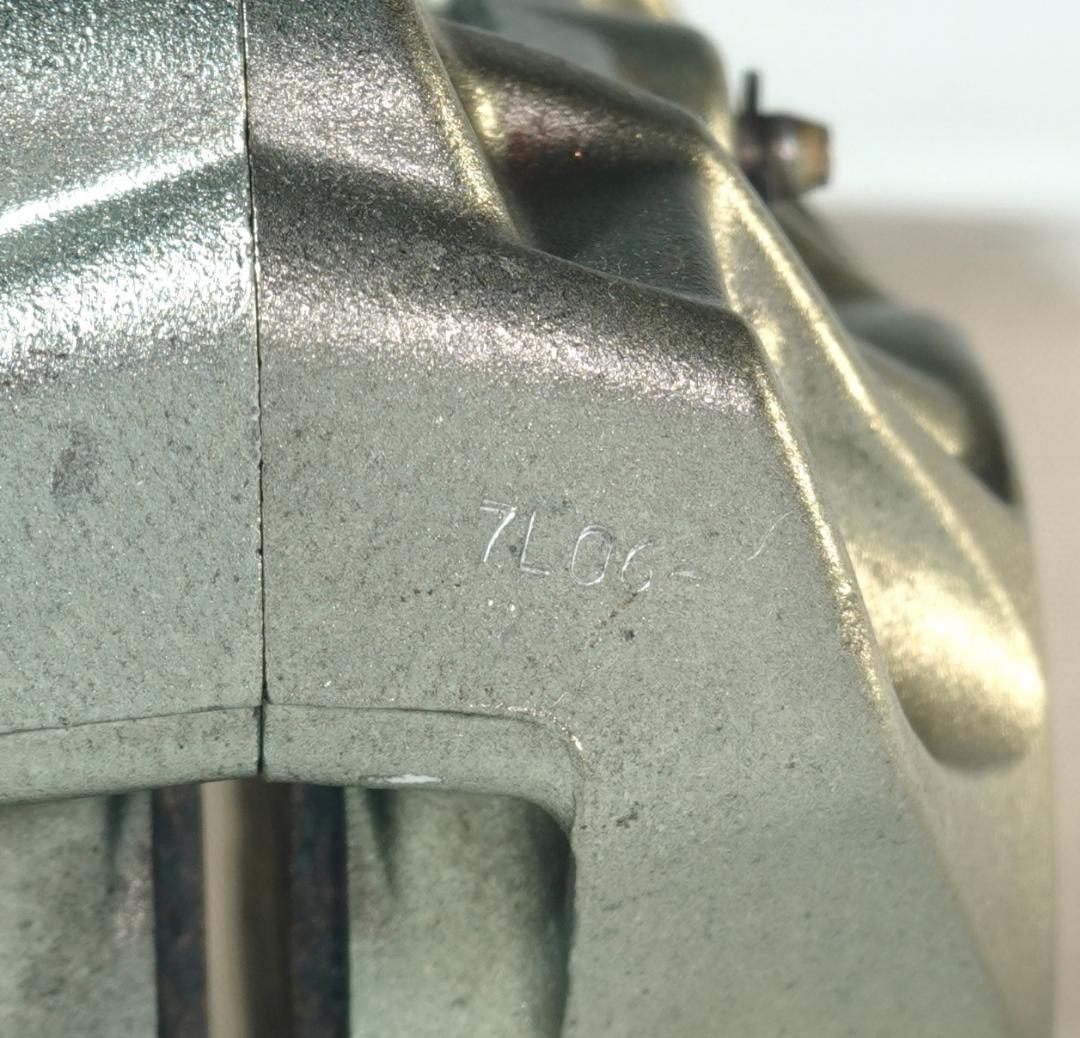 Brembo ブレンボ 2potキャリパー Φ34　新カニ　良品