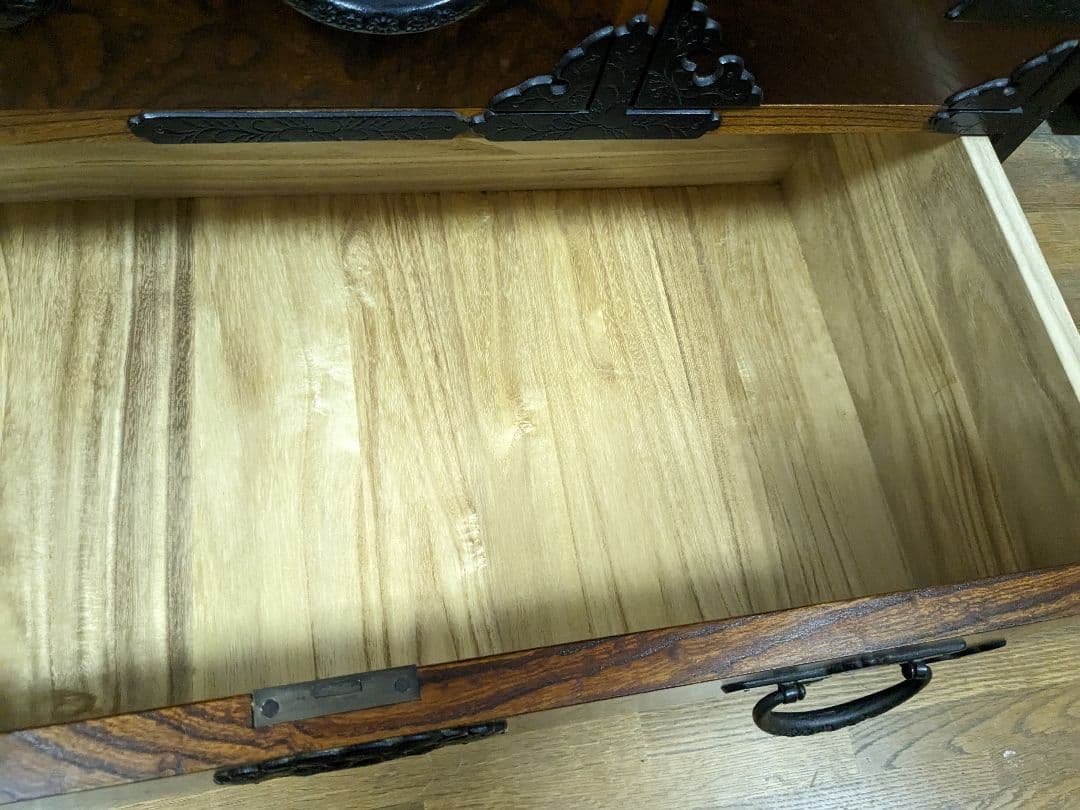 岩谷堂風箪笥 車箪笥 伝統工芸 民芸家具 時代箪笥 高級 和家具 和箪笥