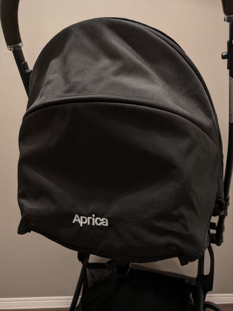 【美品】Aprica ラクーナ クッションフリー ブラック AB型