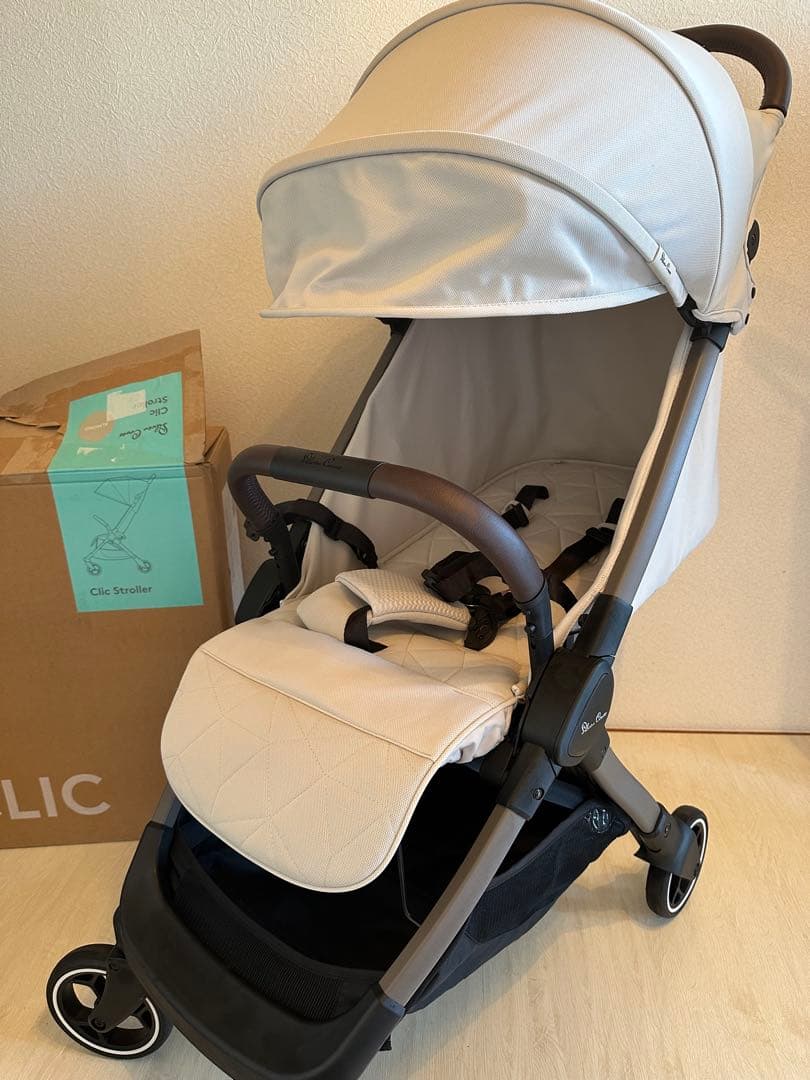 silver cross CLIC ベビーカー (レインカバー付)