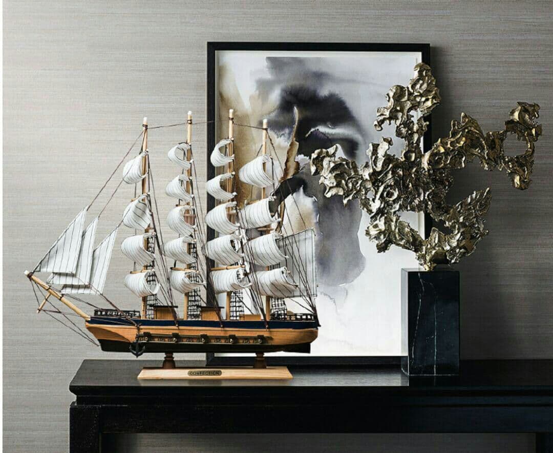 木製帆船の模型はアイデア装飾品を並べます