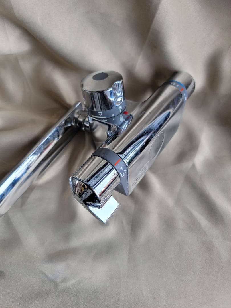 TOTO 定量止水付きシャワーサーモ水栓 TMF47CN