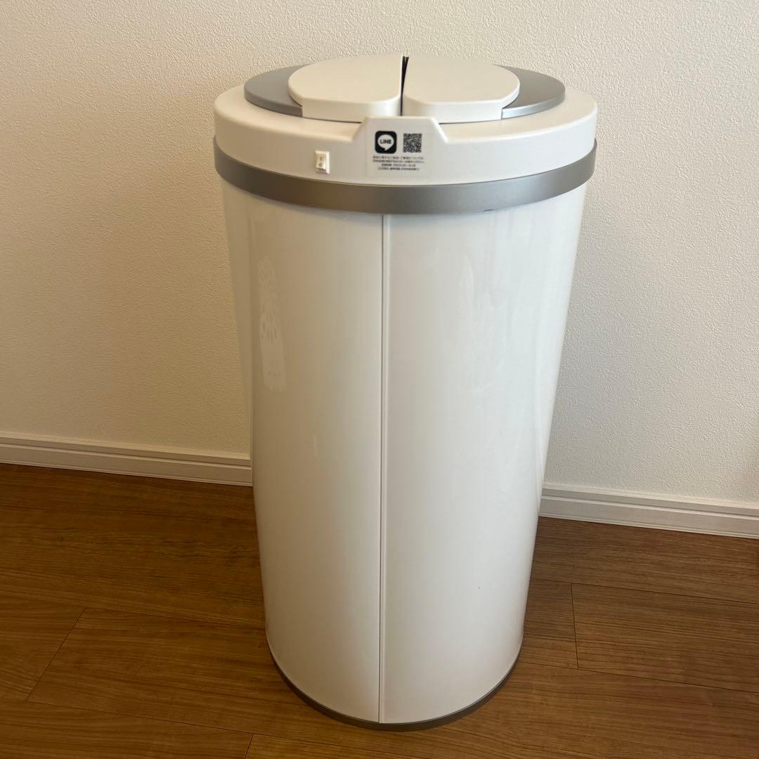 ZitA ジータ 自動開閉　ゴミ箱 45L ホワイト