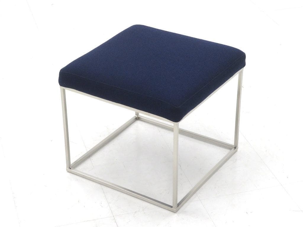 展示品　カッシーナixc イル　オットマン　スツール　ソファ　モダン　高級