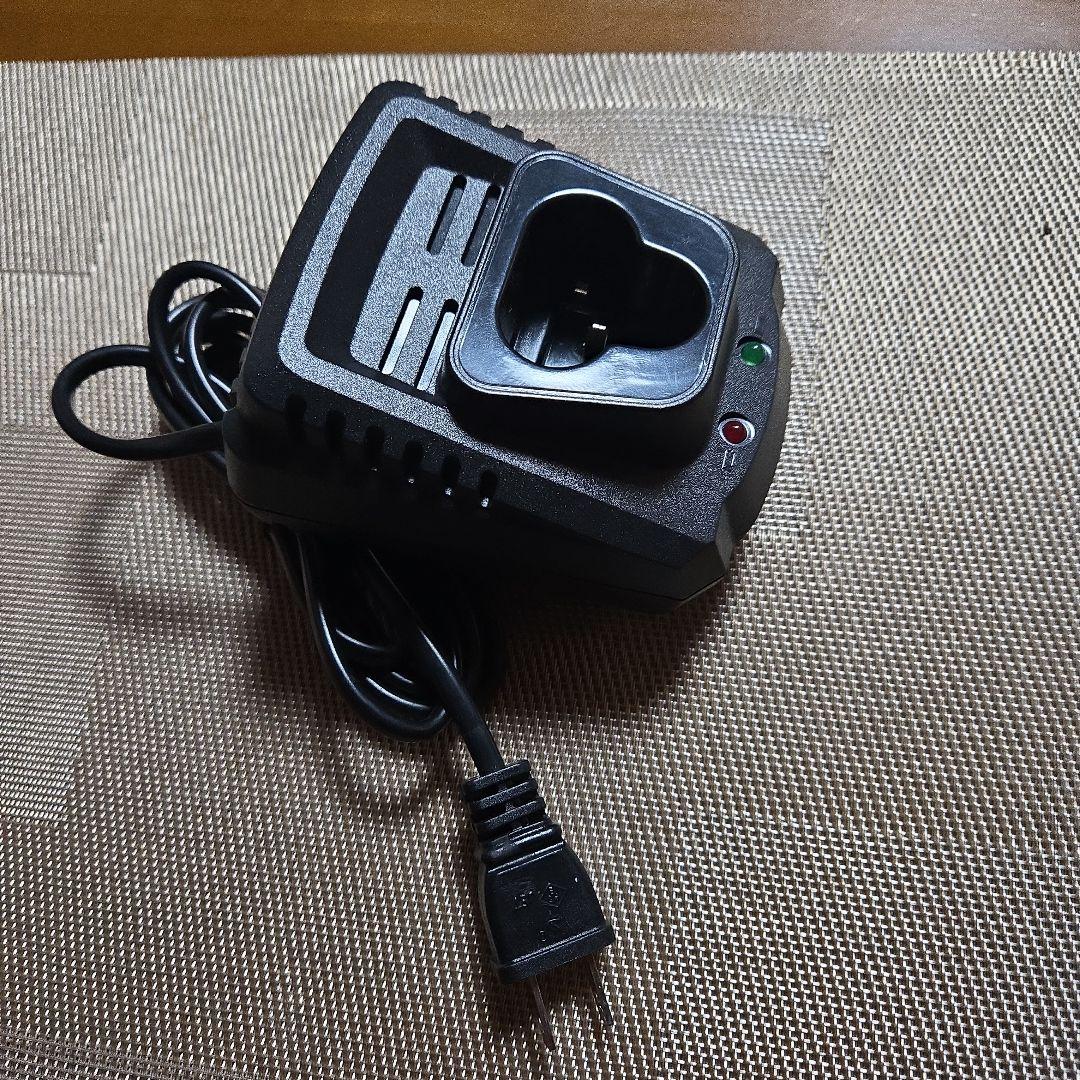 電動ラチェットレンチセット 赤 青 充電器付き