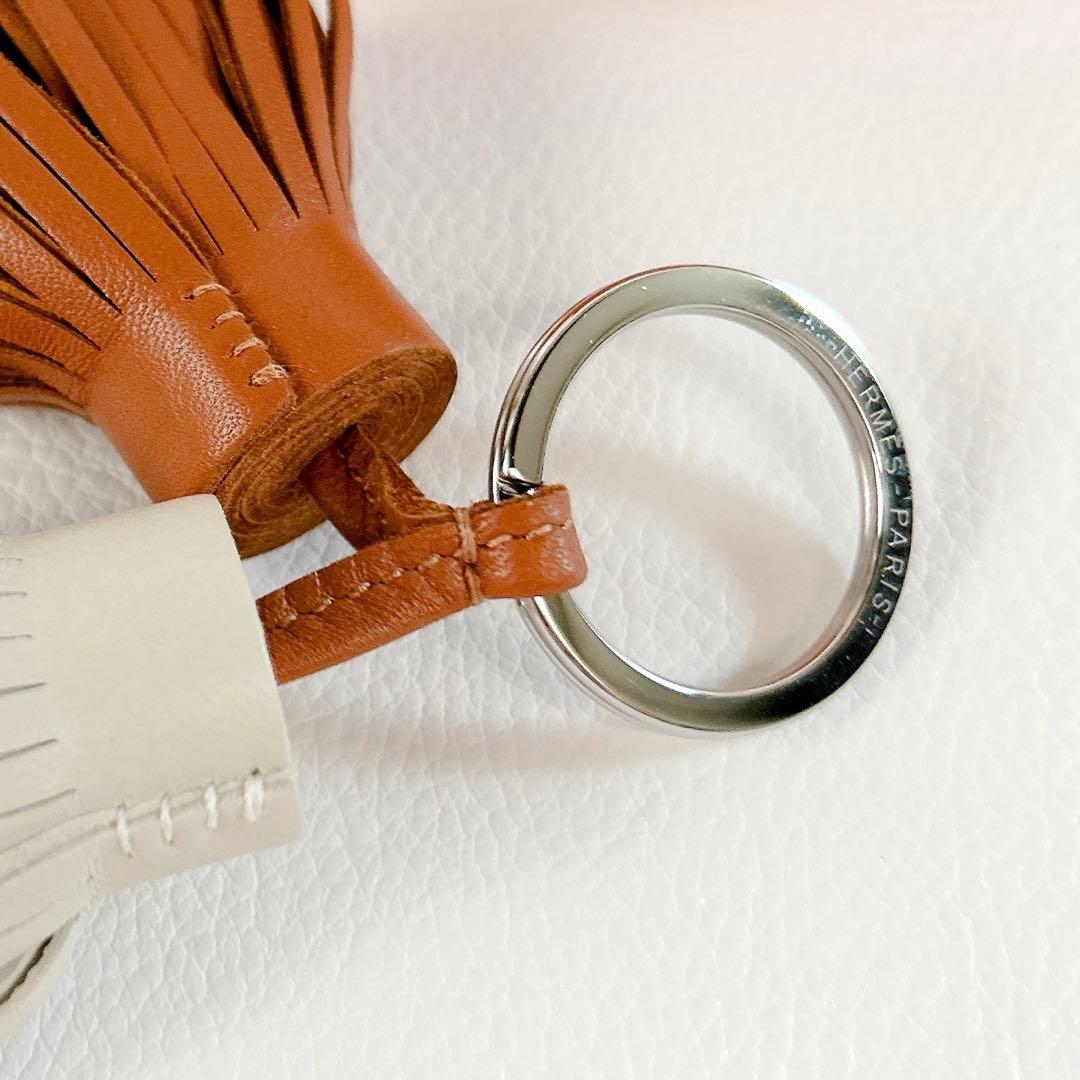 【未使用品】エルメス ウノドス カルメン チャーム キーリング