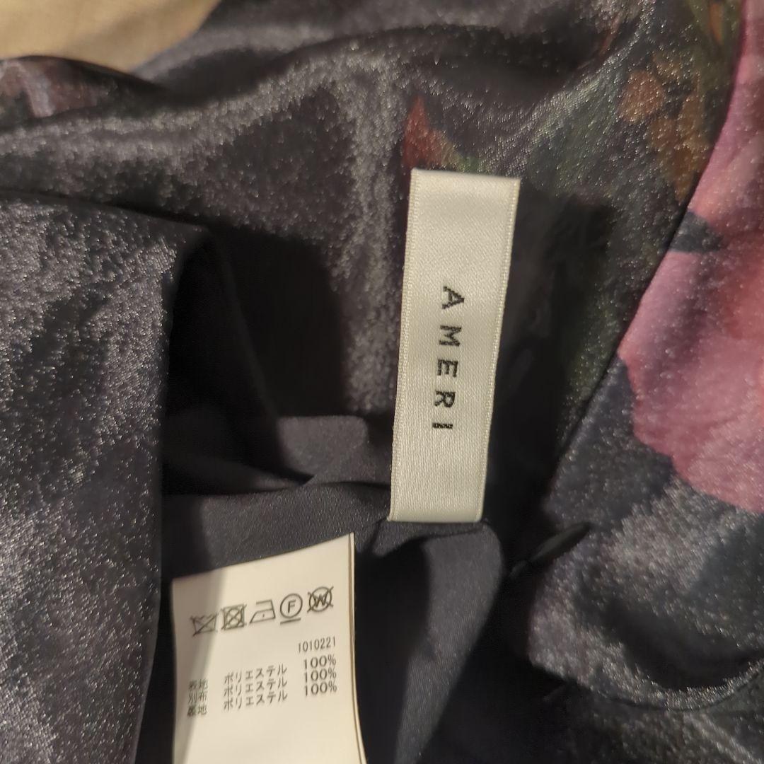 Ameri　BILLIE OVERLAP ROMPERS