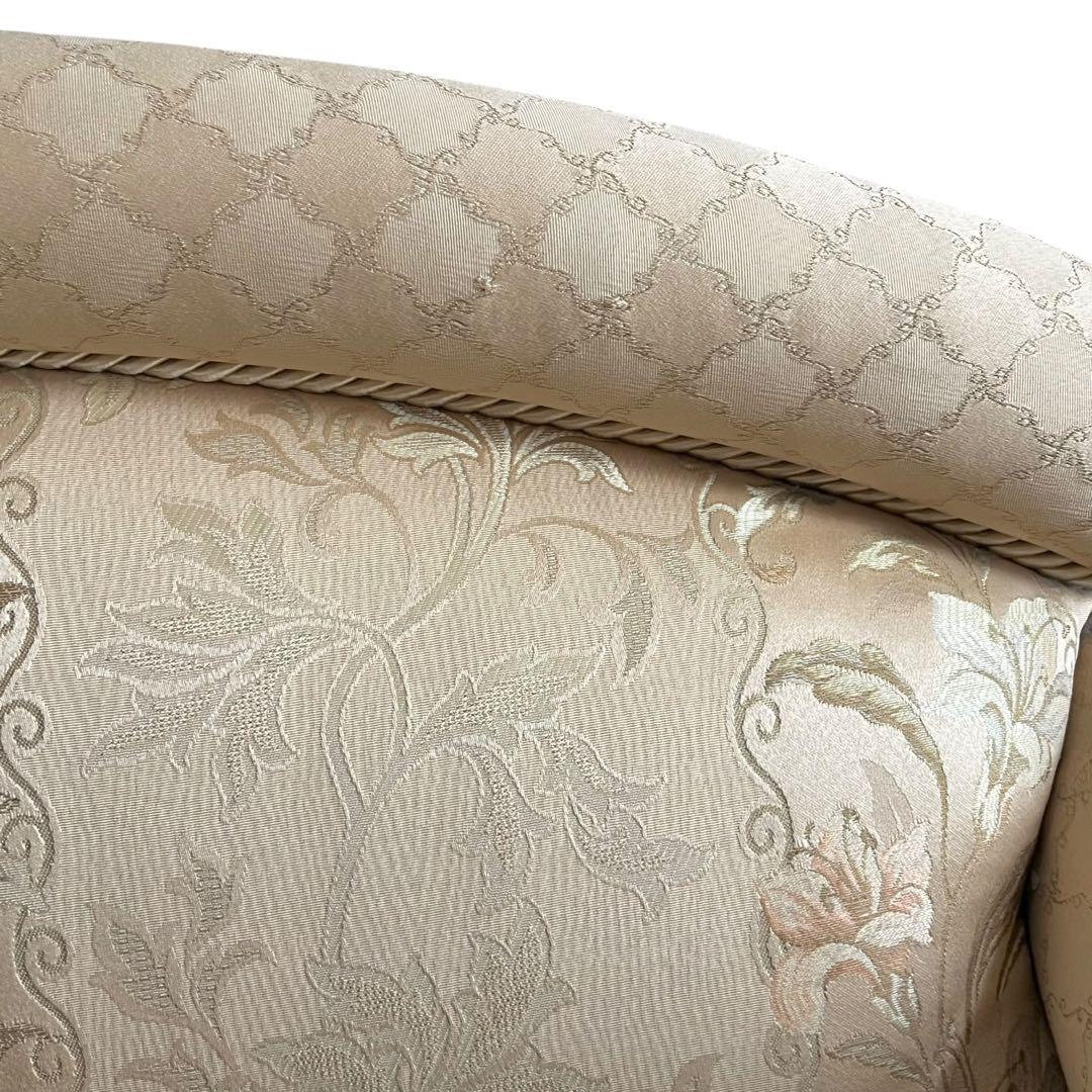 【豪華絢爛】【高級】2人掛けソファ　ファブリック ヨーロッパ　欧風　ラウンジ