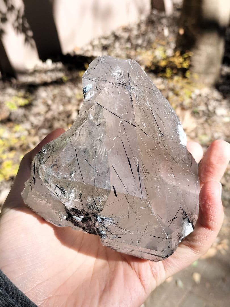 ブルーザギマウンテンクォーツ　1kg超え