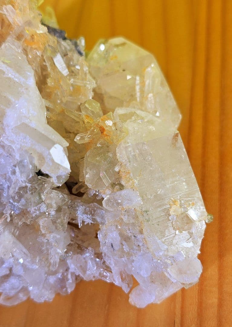 龍神様が宿った‼️宮崎産 水晶クラスター