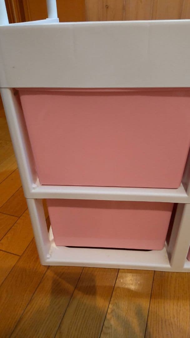 ハローキティ　チェストハンガーラック　アイリスオーヤマ　収納　引出し　サンリオ