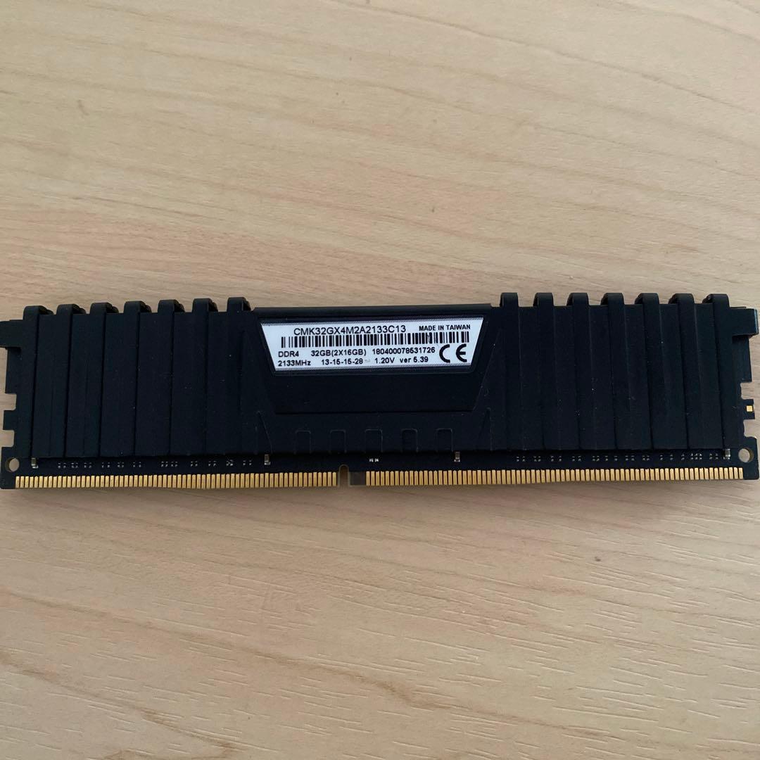 白*狐様 DDR4 CORSAIR VENGEANCE LPX 16GB -1枚