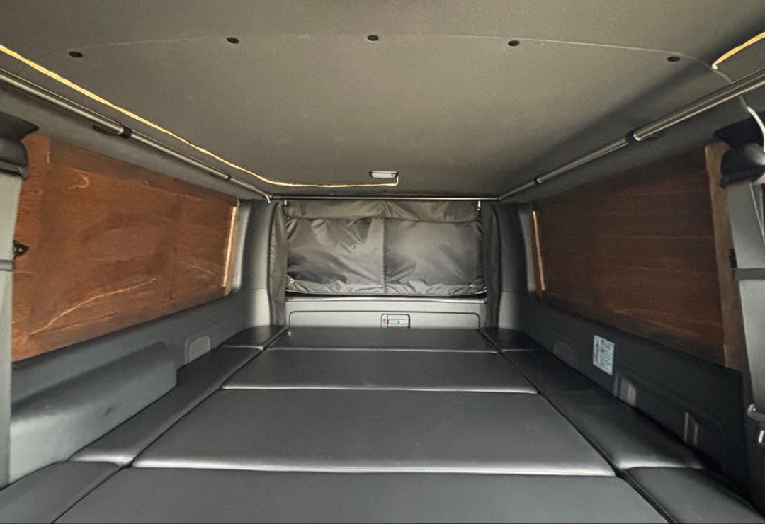 ハイエース 200系 スーパーGL 窓埋めパネル 開閉式 断熱 左右セット 木目