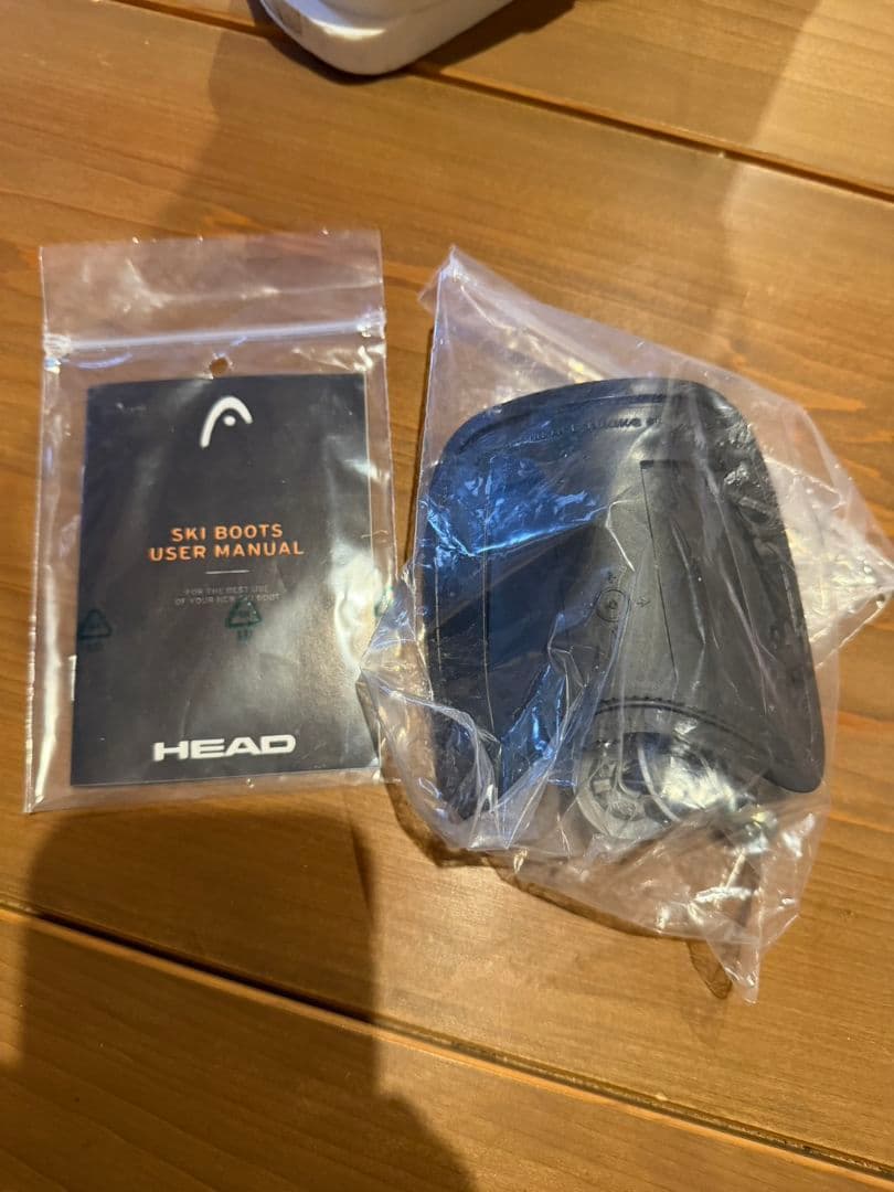 HEAD　ヘッド　スキーブーツ　RAPTOR WCR140　26.5㎝