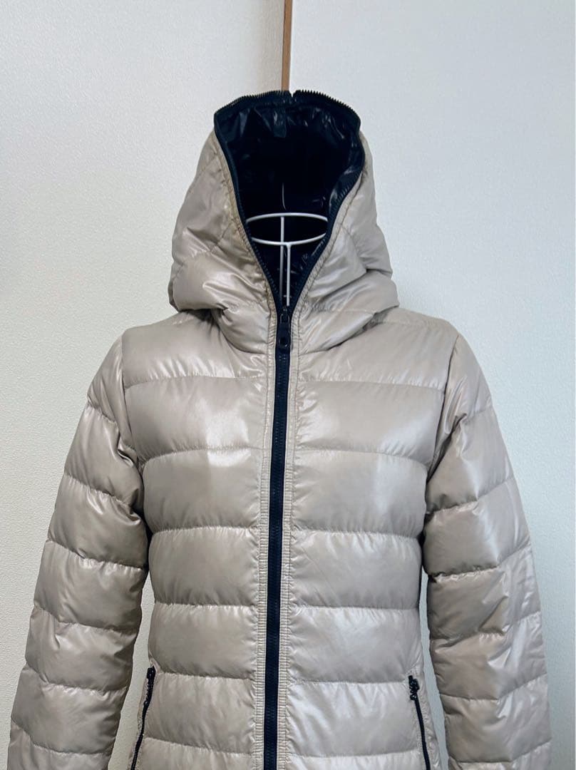 DUVETICA ACE ロングダウンコート40 ベージュ×ネイビー