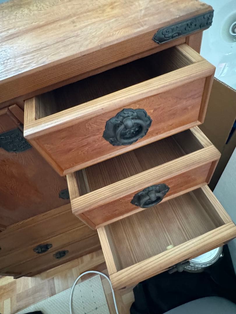 タンス 人気 レトロ 骨董 木製 箪笥 アンティーク 便利 伝統 安い 格安 美