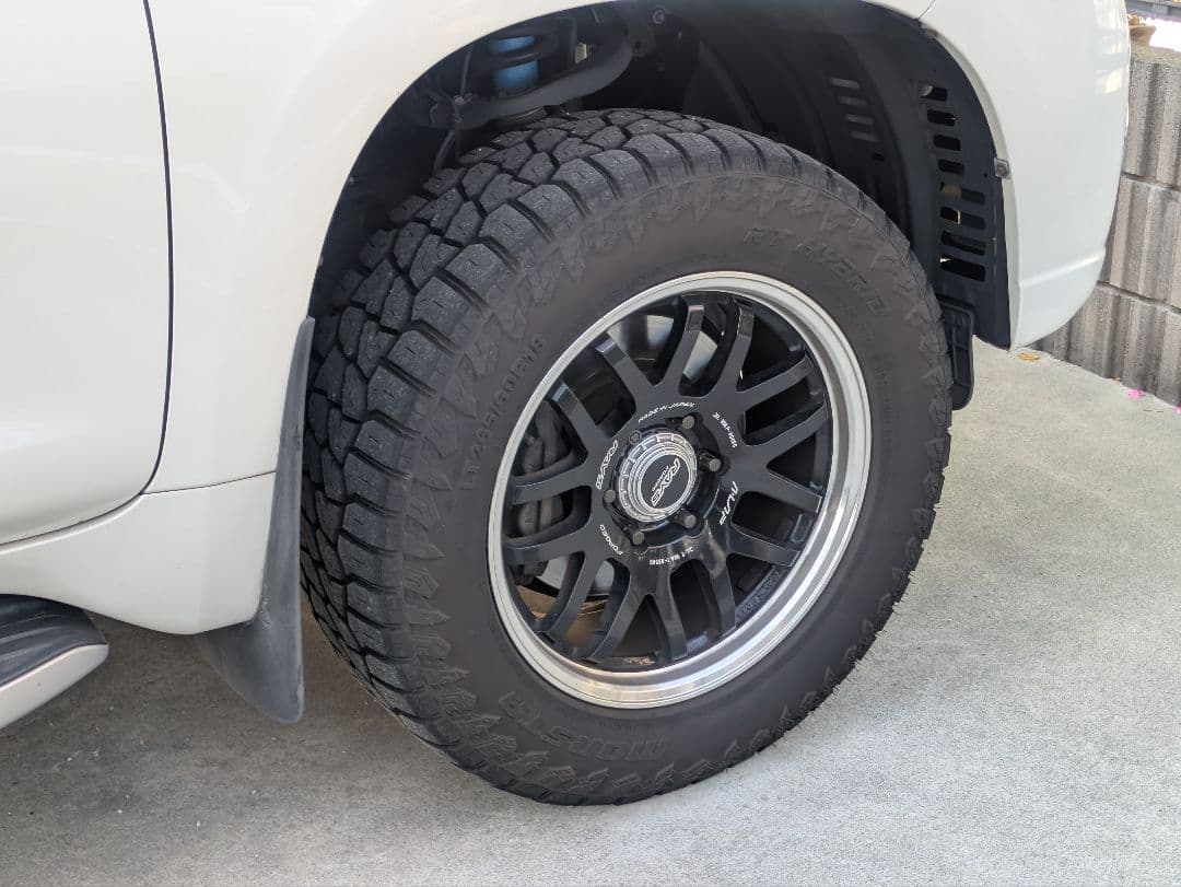 MONSTA RT Hybrid LT265/60R18 タイヤのみ4本