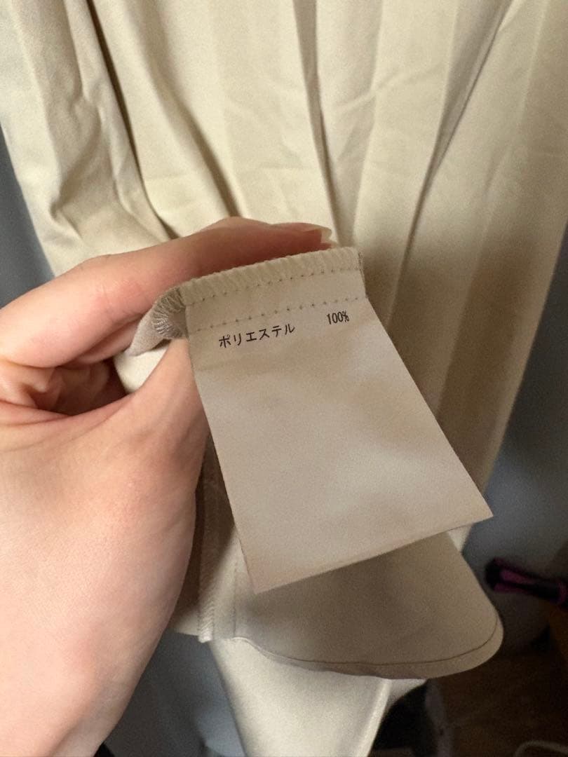 フラワー刺繍フレアワンピース