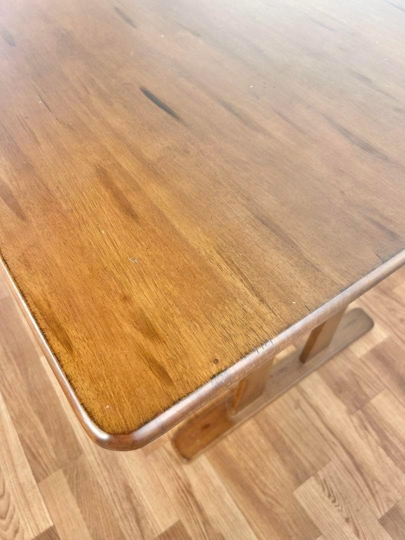 621 ニトリ ファンシー ダイニング　テーブル 120 　美品　リビング　b