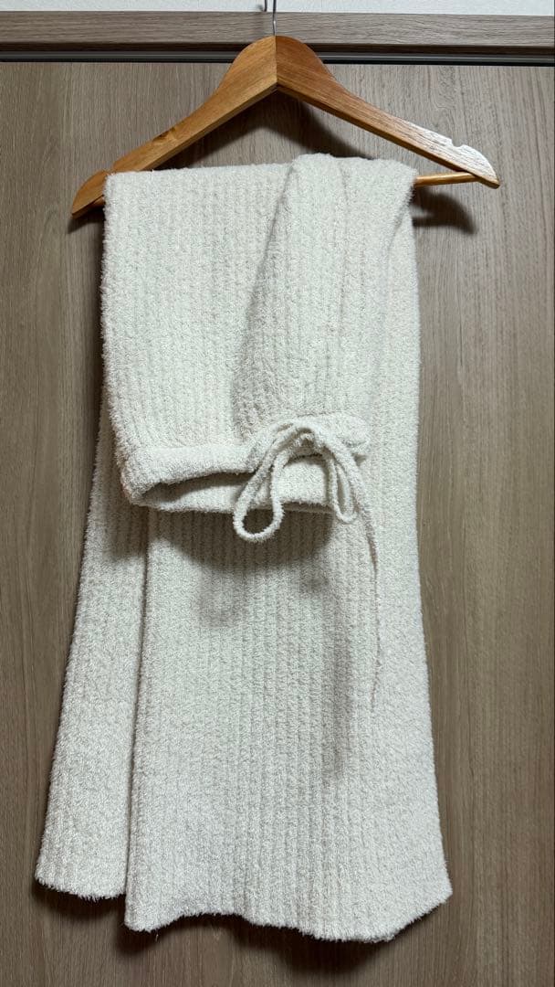 最大値下げ！スナイデルホーム　ペプラムニットセットアップ