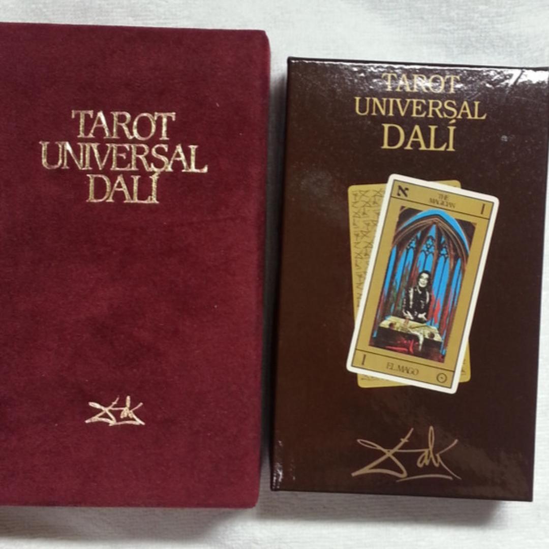 【タロット】TAROT UNIVERSAL DALI（ケース付）★
