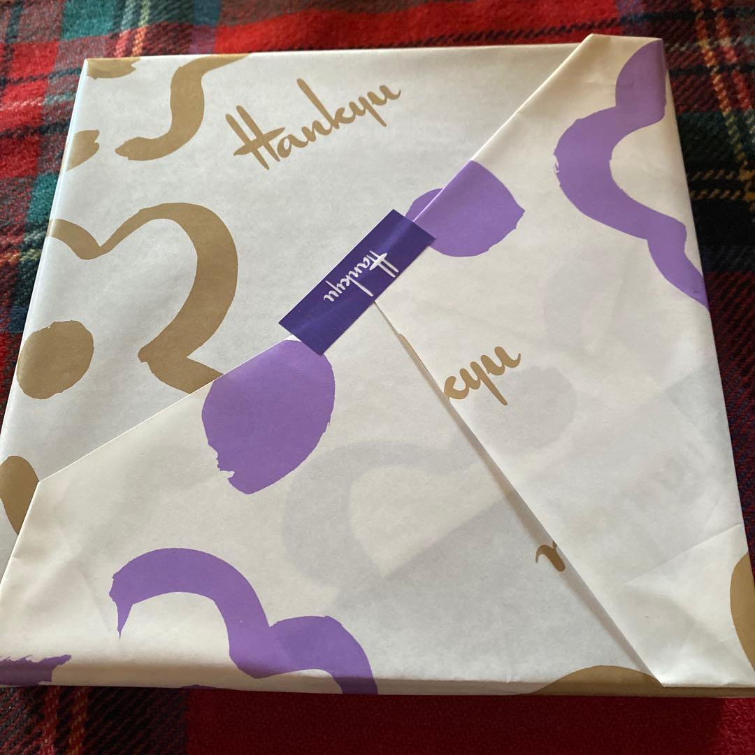 新品未開封箱付き ロイヤルコペンハーゲン イヤープレート　2002年