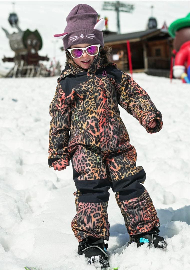 【新品タグ付き】VOLCOM キッズ ウェア 4T レオパード Burton