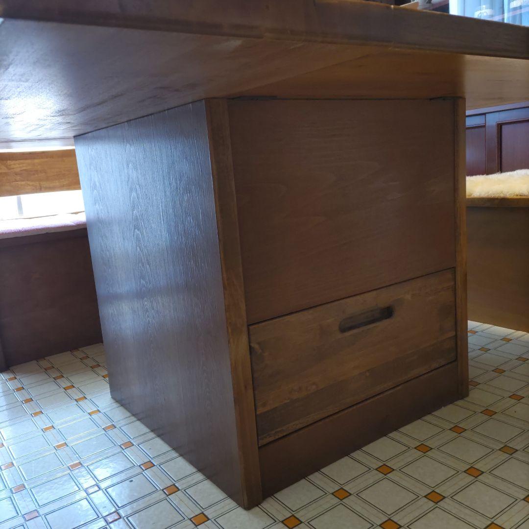 W●lfman.　囲炉裏　ダイニング　テーブル　ヤンパル　机　収納