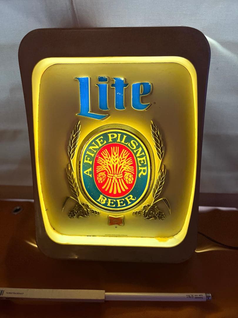 ☆当時物☆ミラービール　ビンテージライト（おまけ付き）アンティーク　世田谷ベース