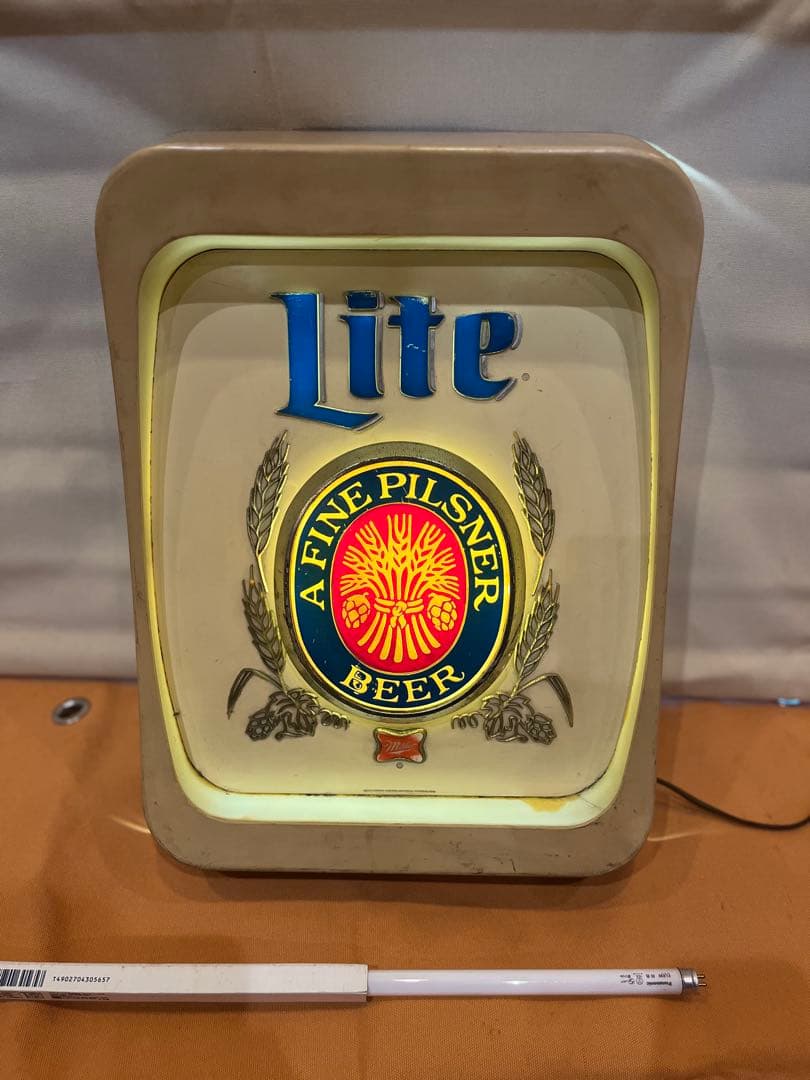 ☆当時物☆ミラービール　ビンテージライト（おまけ付き）アンティーク　世田谷ベース