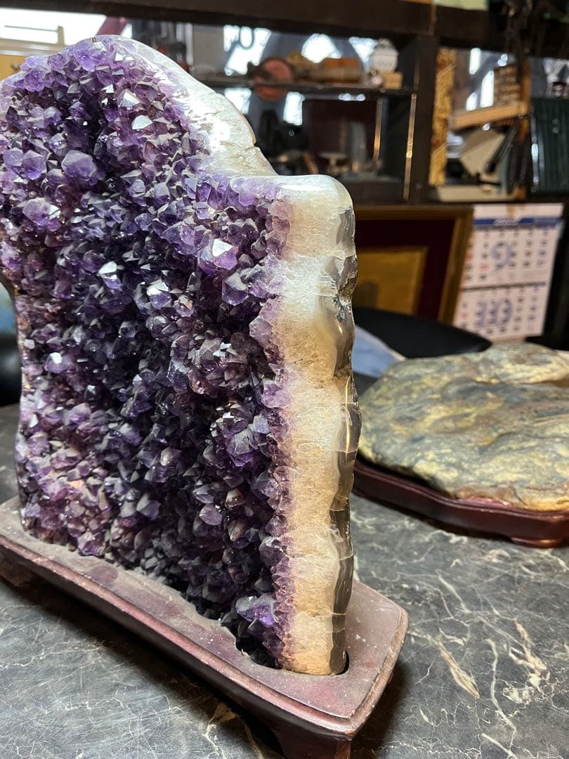 アメジスト、紫水晶、パワーストーン、宝石、約30センチ