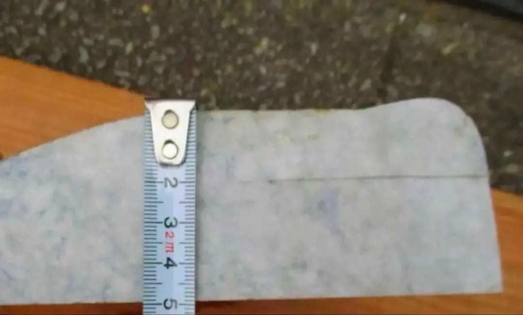 糸魚川翡翠　青翡翠 1477ｇ