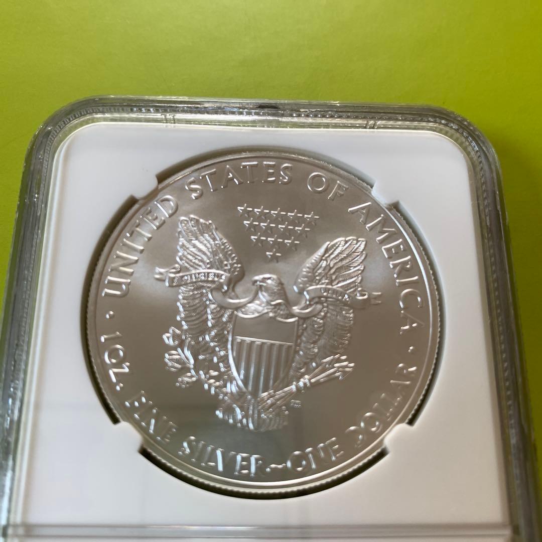NGC鑑定済み 最高評価　MS70　2011年 アメリカ イーグル銀貨 1oz