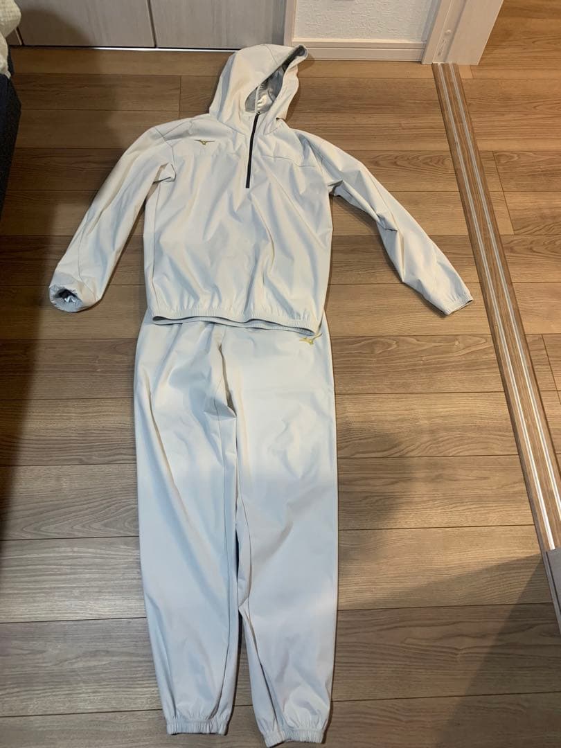 リ*ン様 Mizuno ホワイト サウナスーツ フード付き