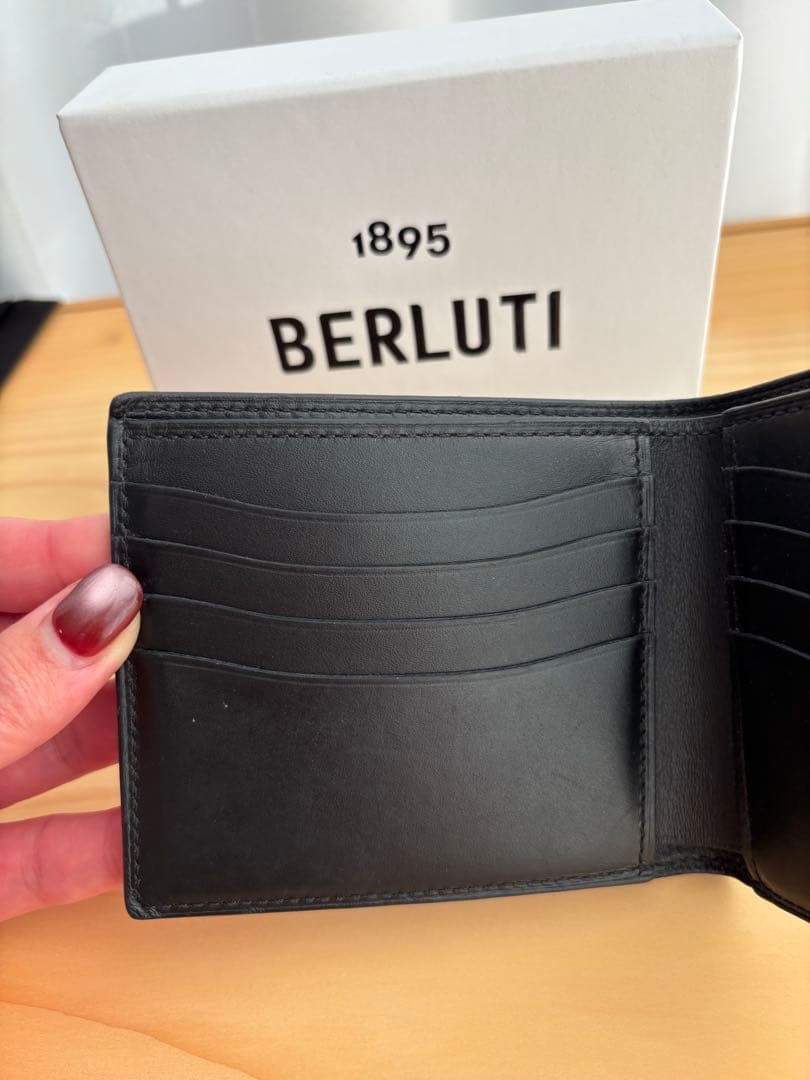 ⭐️BERLUTI⭐️ベルルッティ　財布　マコレ