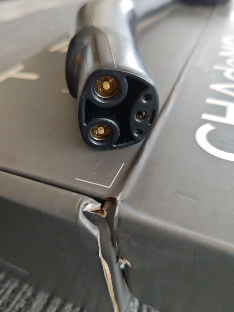 「数回のみ使用」テスラ チャデモ アダプター tesla CHAdeMO