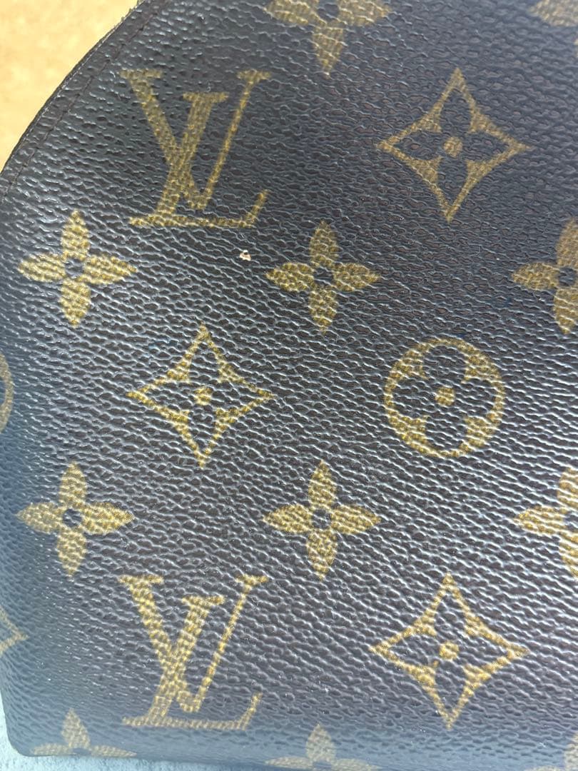 Louis Vuitton モノグラム コスメティックラウンドポーチ