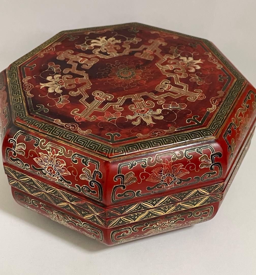 清时代 乾隆年 吉祥文漆絵 八角盒子 蓋付き アンティーク 骨董品