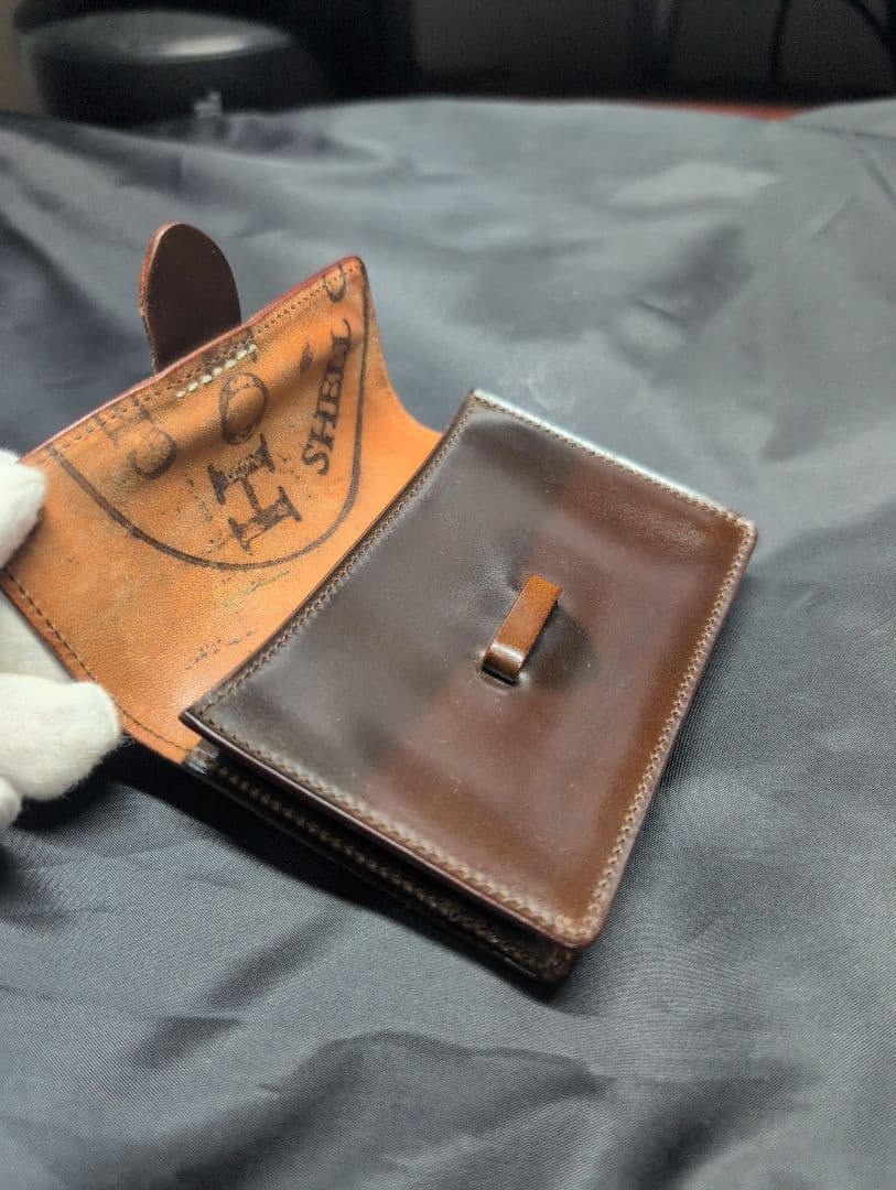 KREIS ミニ財布 KSW-003 Horweenシェルコードバン 色：モカ