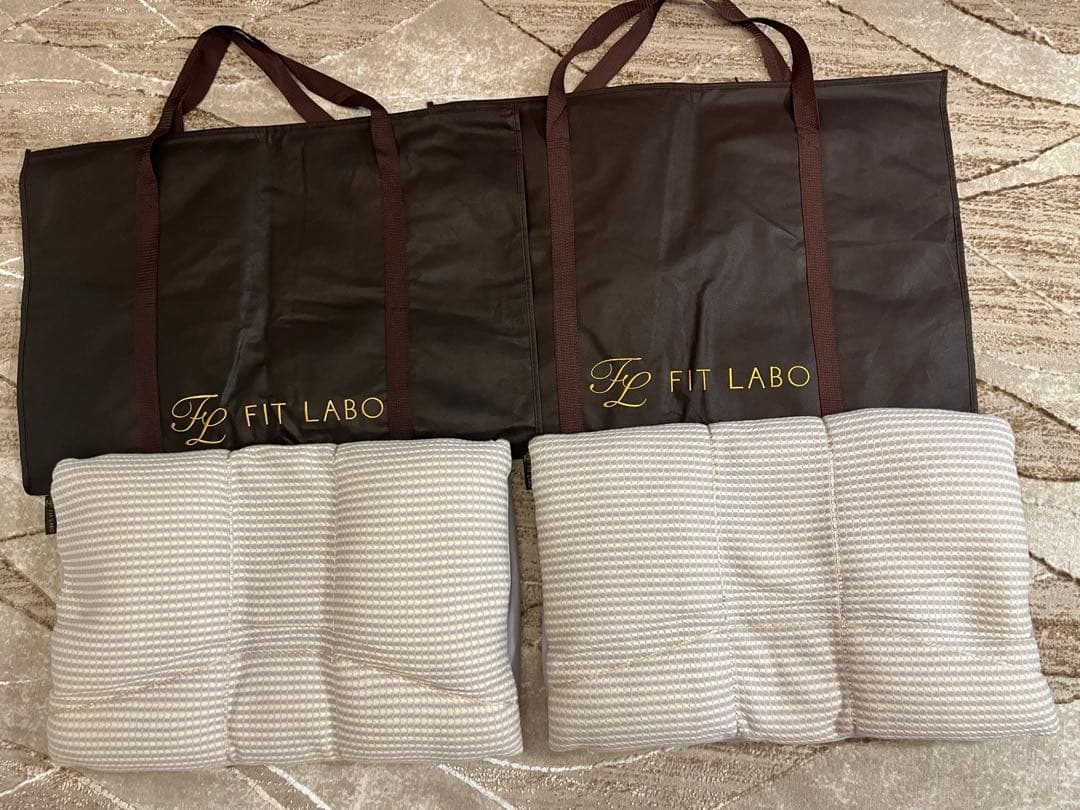 西川　新パーソナルフィット枕側M 2個　専用バッグ付き