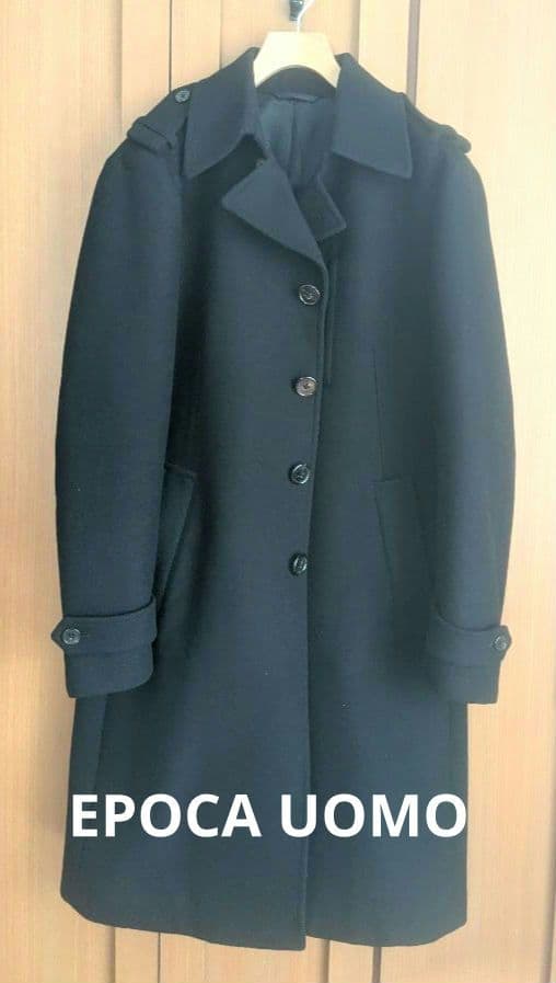 EPOCAUOMOの厚地・厚手のコート 黒のステンカラーコート