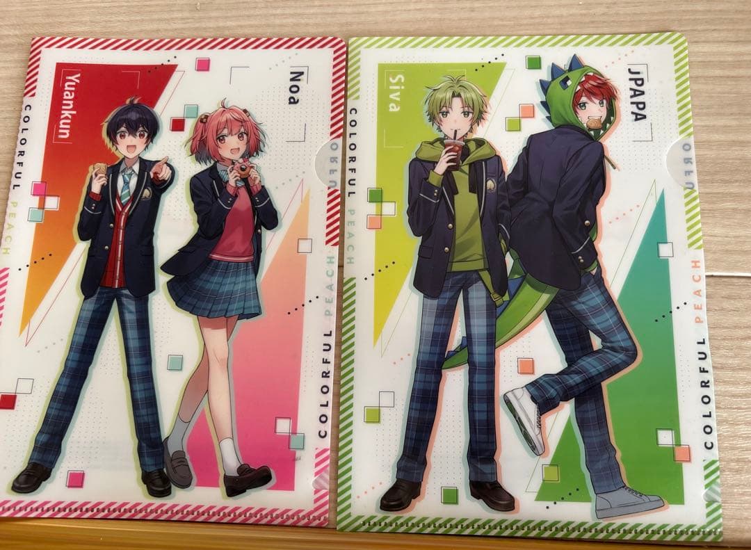 カラフルピーチグッズ