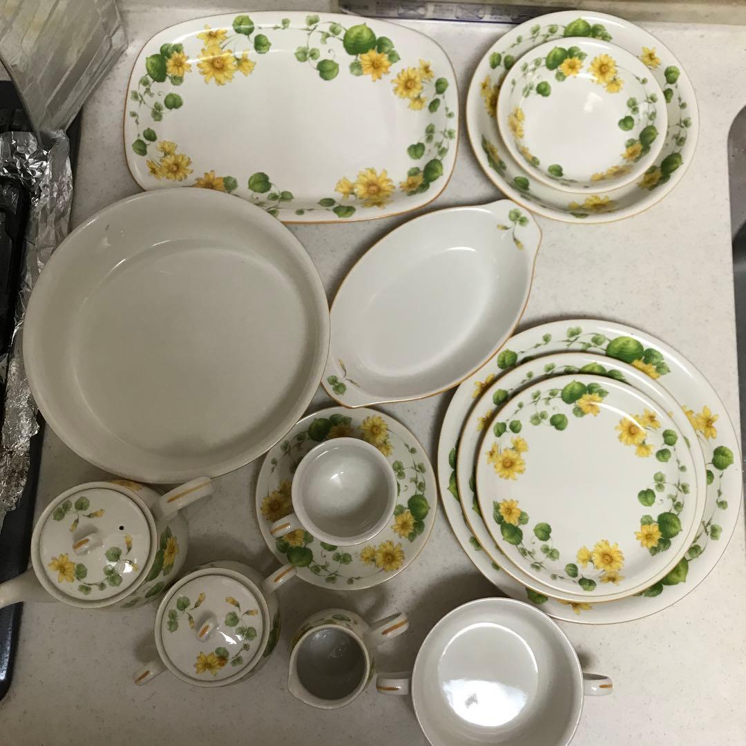 ヤマカ　食器セット