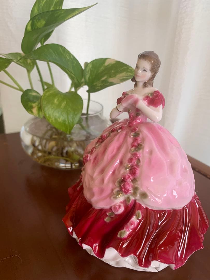 ロイヤルウースター　Lady Louisa